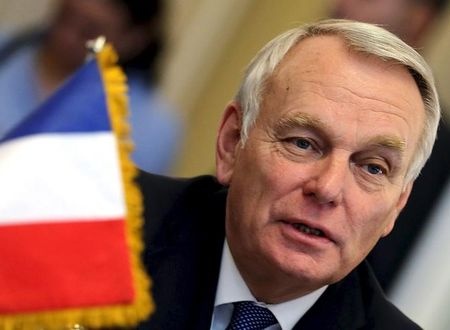 وزير الخارجية الفرنسي لوزير الاقتصاد: ركز في عملك