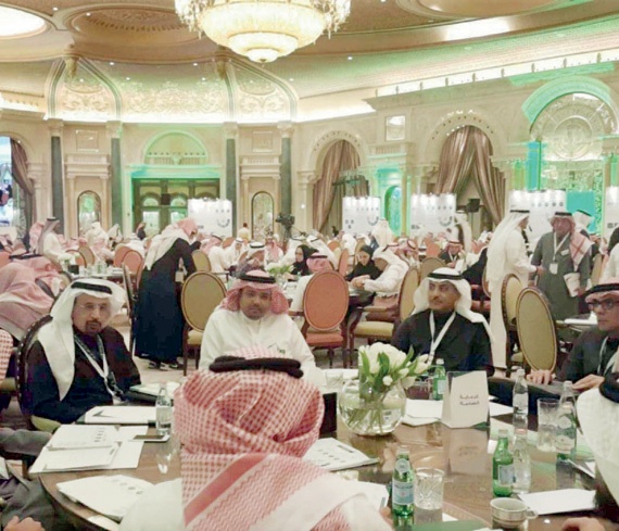 ثلاثية التحول: رؤية وطن .. طموح قيادة .. ومشاركة شعب