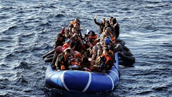 15 مفقودا بعد غرق قارب قبالة السواحل الليبية