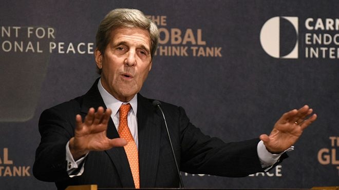 كيري:  نزاع سوريا أصبح خارج عن السيطرة .. بشار استهدف عمدا 3 عيادات ومستشفى