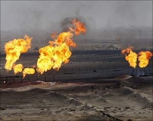 استمرار الحرائق في بئرين نفطيين في حقول كركوك الشمالية