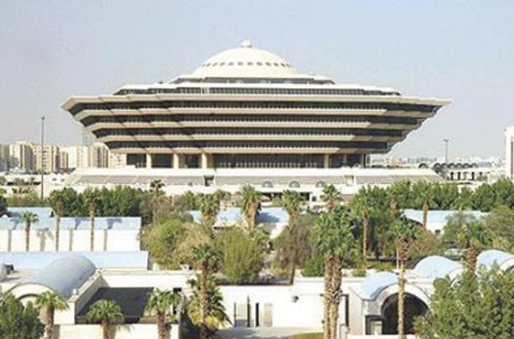 «الداخلية»: مقتل الإرهابي المتورط في محاولة تنفيذ عمل إرهابي في مخفر شرطة