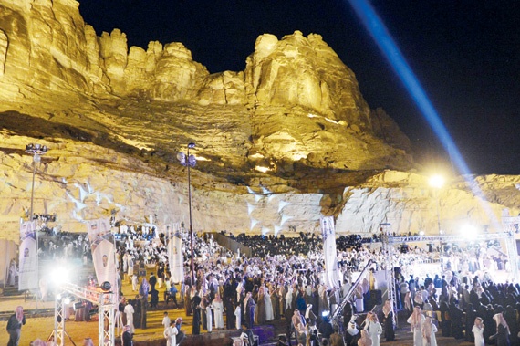 11 مليار ريال عوائد فعاليات «السياحة» خلال عام.. و15 %  ارتفاع في أعداد الزائرين