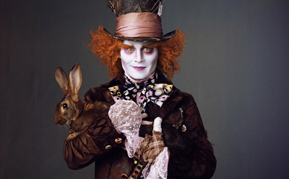 جوني ديب يعود لشخصية "ذا ماد هاتر" في فيلم جديد