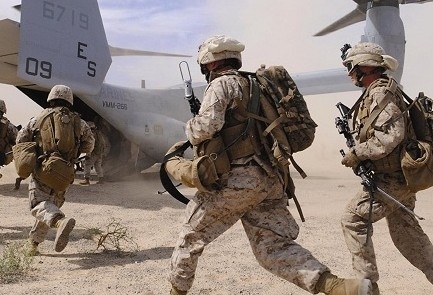 قبل هجوم محتمل ضد داعش .. واشنطن تنشر عناصر قواتها الخاصة في ليبيا