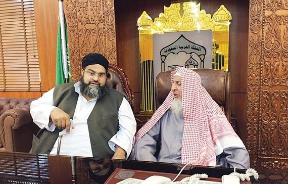 علماء باكستان : الإشراف على الحج وتنظيمه حق سيادي للسعودية .. ونحذر من نوايا إيران لتسييسه