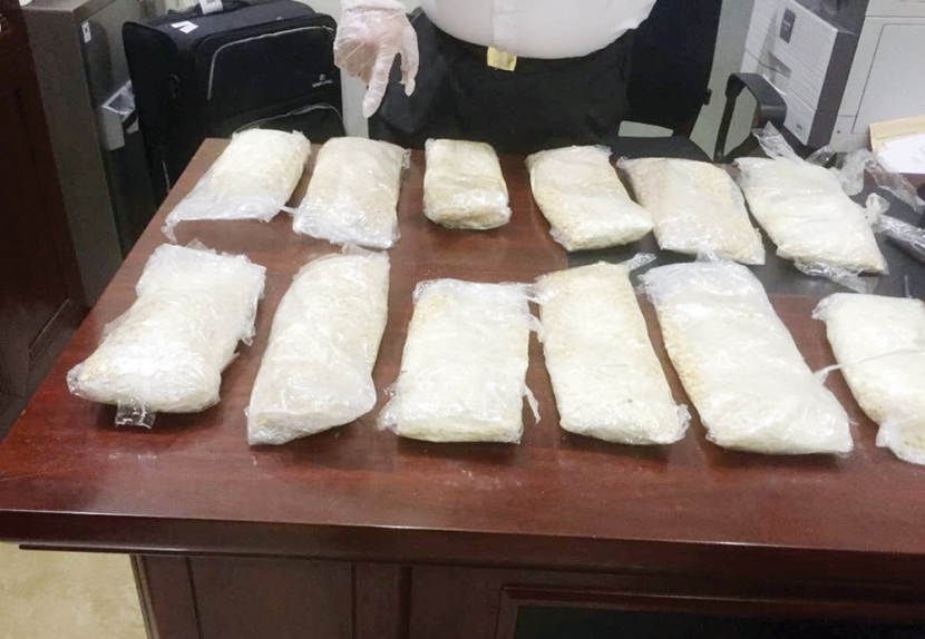 إحباط تهريب أكثر من 50 ألف حبة كبتاجون