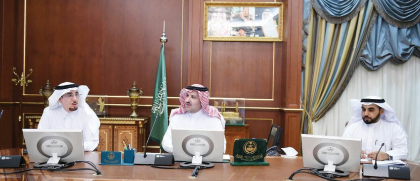أمير المدينة المنورة يؤكد أهمية استثمار الميزة النسبية لكل منطقة في التوطين