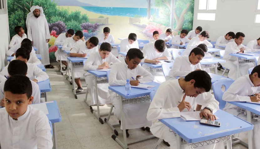 حرارة الأجواء تعجل دخول الطلاب للاختبارات.. والوزير: استعينوا بالشرطة عند الحاجة