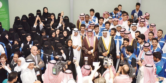 مسؤول: خصخصة القطاعات الصحية قريبا