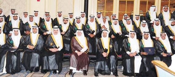 أمير «الشرقية»: القطاع الخاص يتحمل مسؤولية كبيرة في توظيف الكوادر الوطنية