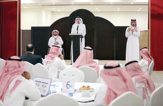 وزير العمل والتنمية الاجتماعية يؤكد أهمية رفع معدلات مشاركة ذوي الإعاقة في التنمية