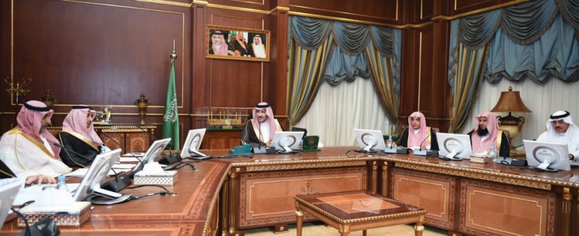 أمير المدينة المنورة يؤكد أهمية الاستعداد المبكر
من جميع القطاعات لأعمال الحج