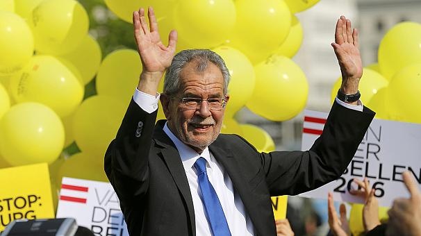 فان دير بيلين الرئيس الجديد للنمسا
