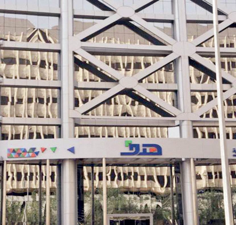 «الموارد البشرية»: 90 % من خريجي المعاهد بلا وظائف .. أوقفنا التدريب