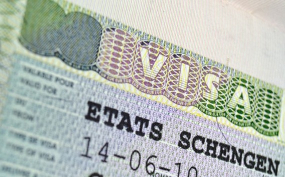 الكويت تسعى لإعفاء مواطنيها من تأشيرة شنغن