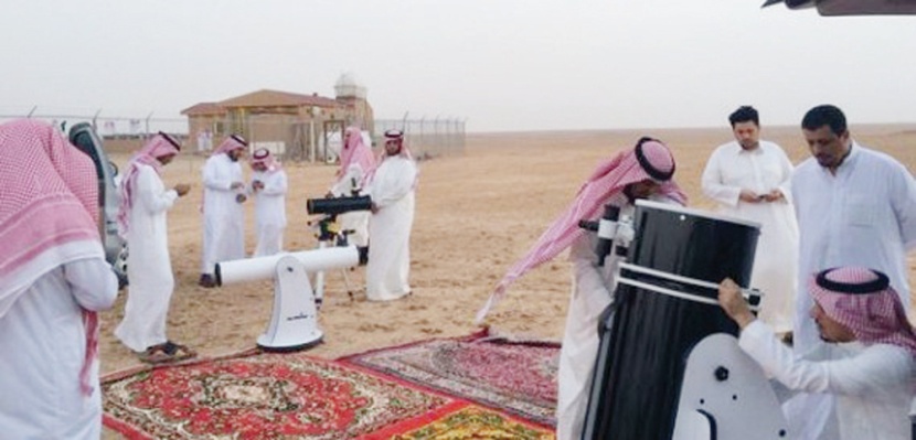 المحكمة العليا تدعو عموم المسلمين إلى تحرّي رؤية هلال شهر رمضان