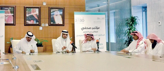 وزير «التعليم»: ندرس جعل حركة نقل المعلمين طوال العام وإسنادها لإدارات التعليم