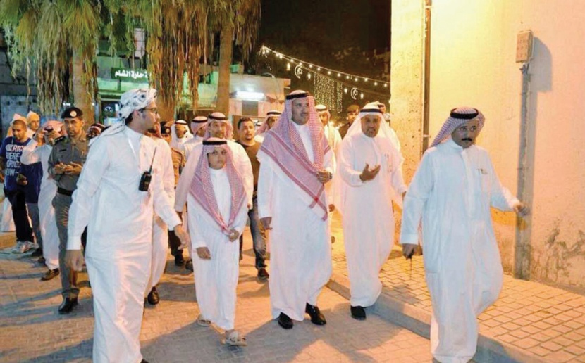 أمير المدينة المنورة يثمن الجهود المبذولة في مهرجان جدة التاريخية