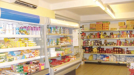 جدة: إتلاف 1871 طنا من المواد الغذائية والملابس في 6 أشهر