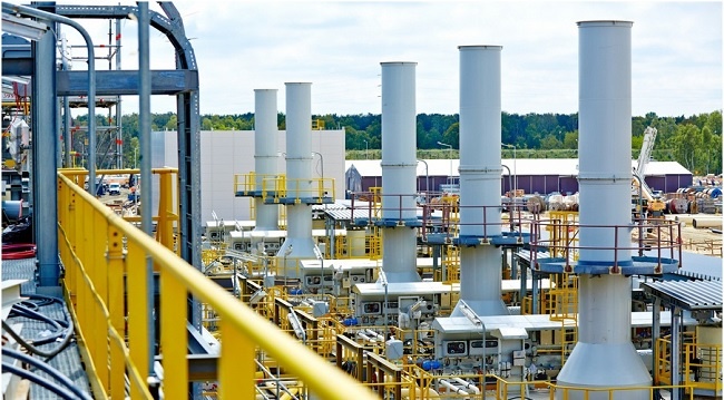 بولندا تهز مكانة غازبروم الروسية مع وصول دفعات من الغاز القطري إلى مرفئها الجديد للغاز الطبيعي