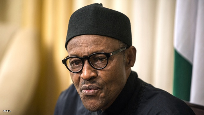 الرئيس النيجيري يعود إلى بلاده بعد رحلة علاج في بريطانيا