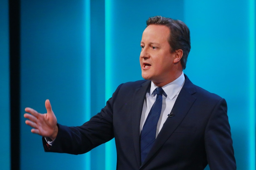 كاميرون يحذر البريطانيين من الخروج من الاتحاد الأوروبي