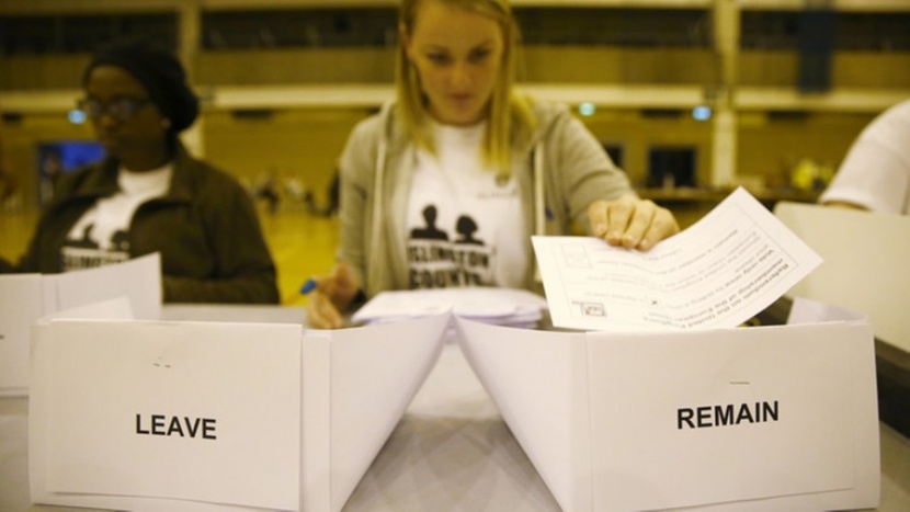 بريطانيا: 3.3 يوقعون عريضة إعادة الإستفتاء .. وكاميرون: لن يكون ممكنا