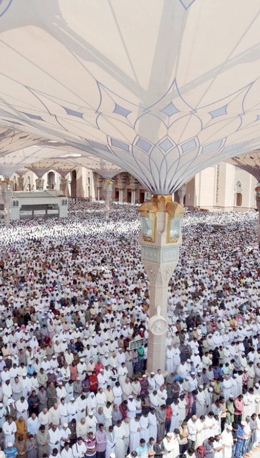 في رحاب المسجد النبوي