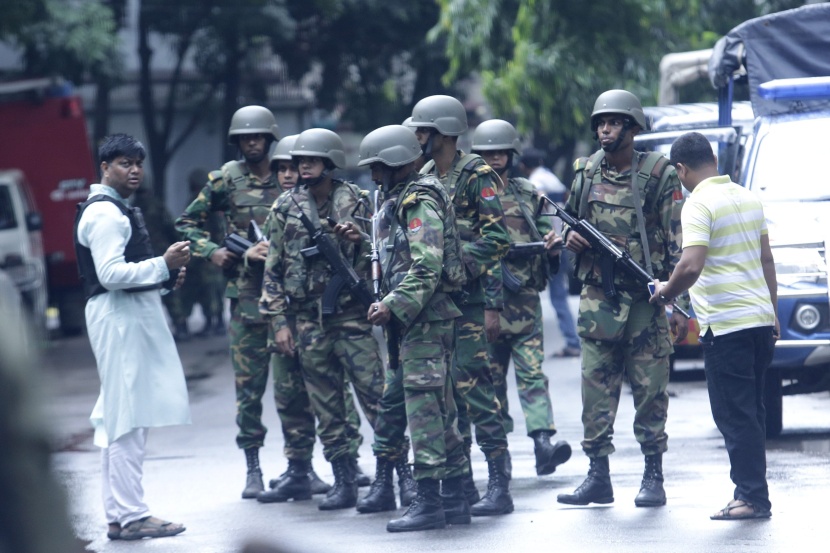 بنجلادش: انتهاء عملية تحرير الرهائن بمطعم في العاصمة 'دكا' ومقتل جميع الإرهابيين