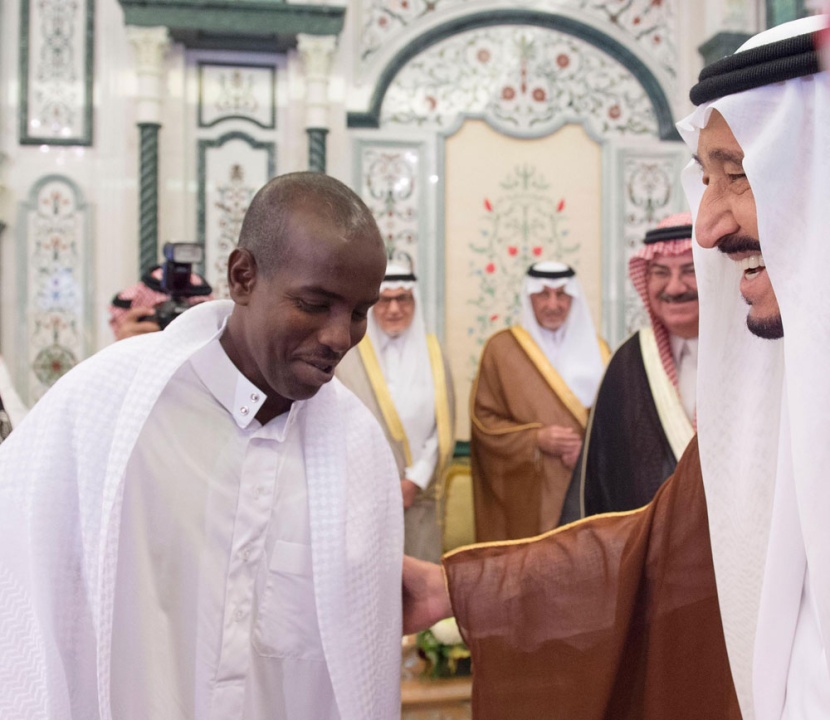 خادم الحرمين الشريفين يستقبل عددا من قادة الدول ورؤساء الحكومات