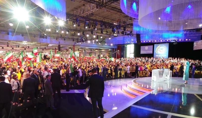 المعارضة الإيرانية في مؤتمر باريس: لا حل إلا بإسقاط نظام "الملالي"