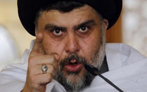 الصدر: القوات الأمريكية التي تقاتل داعش هدف لنا