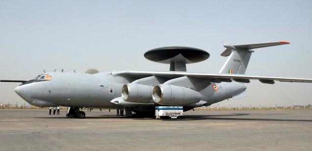 اختفاء طائرة تابعة لسلاح الجو الهندي وعلى متنها 29 شخصا