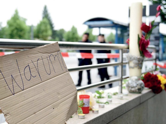 «هوس الاقتداء بالمجرمين».. سلاح جديد بيد الإرهاب