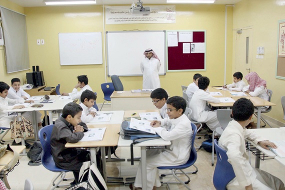 «التعليم» تنفذ مشاريع استثمارية يذهب ريعها لخدمة المعلمين