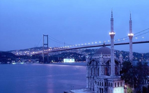 تركيا تطلق مسمى "شهداء 15 يوليو" على البوسفور