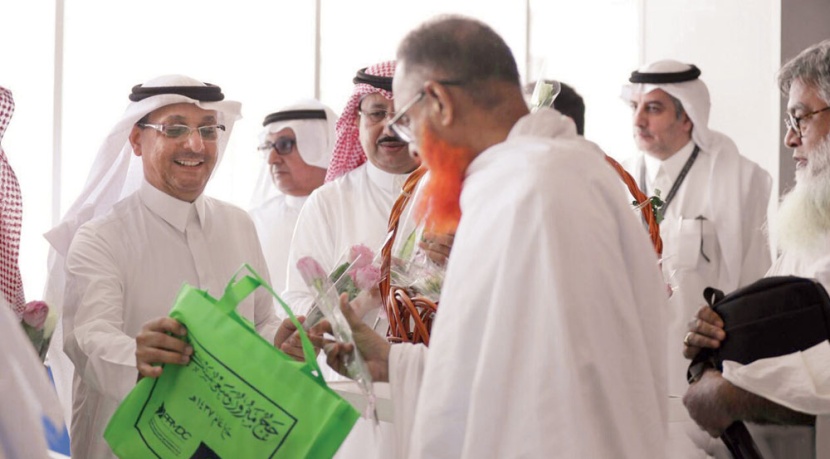 401 حاج يصلون مطار الملك عبد العزيز في أولى رحلات حجاج بيت الله الحرام
