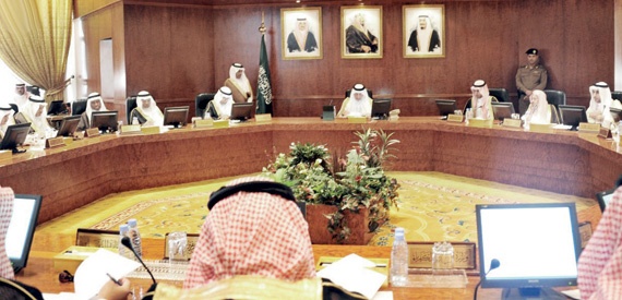 خالد الفيصل يناقش خطط واستعدادت موسم الحج