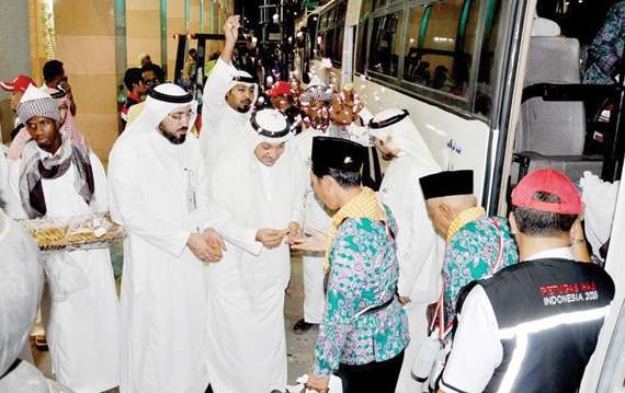 250 ألف حاج يصلون المدينة المنورة من بداية الموسم