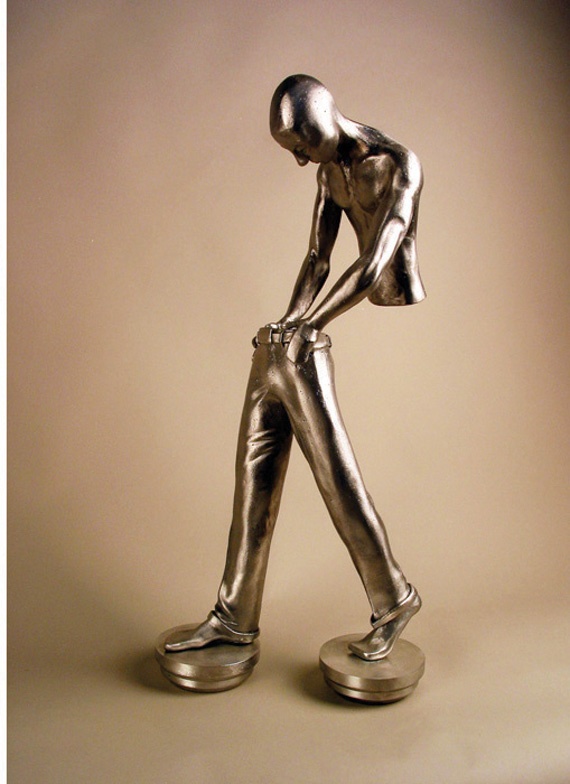 «الموضة المفرطة» .. حضارة الرغبة وزمن التيه العالمي