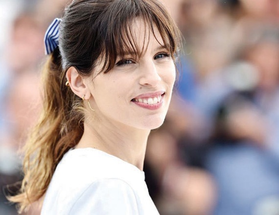 نزق الحب .. نظرة فابتسامة
فوداع