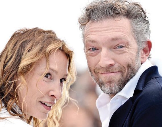 نزق الحب .. نظرة فابتسامة
فوداع