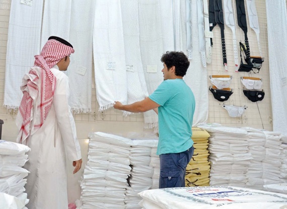 الإحرامات الباكستانية والصينية تسيطران 
على السوق.. ومطالبات بتوطين الصناعة