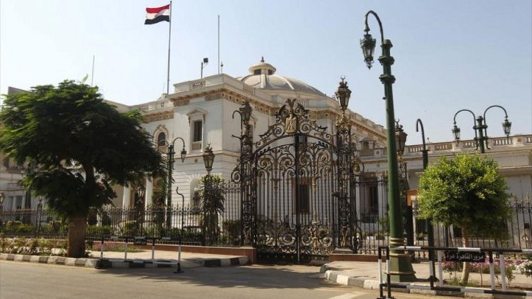 مجلس النواب المصري يقر قانون ضريبة القيمة المضافة عند 13%