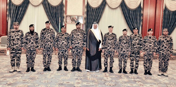 أمير المدينة المنورة يدشن الزي الجديد لقوات أمن المنشآت