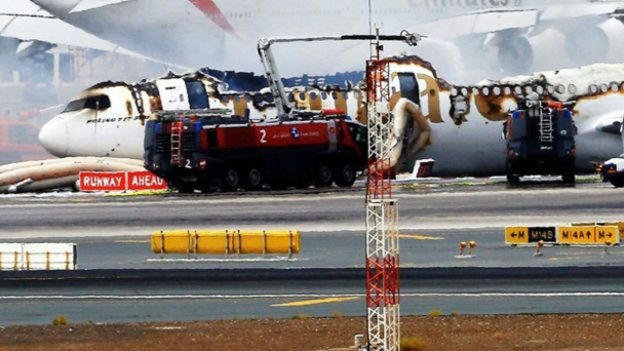 هيئة الطيران المدني الإماراتية: حادث طائرة الإمارات نتج عن ارتطامها بمدرج في مطار دبي
