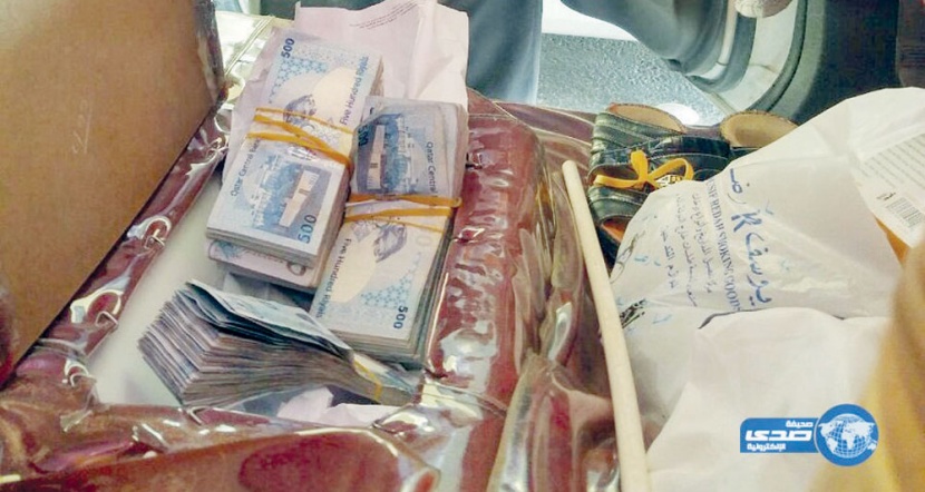 إحباط تهريب نصف مليون ريال قطري