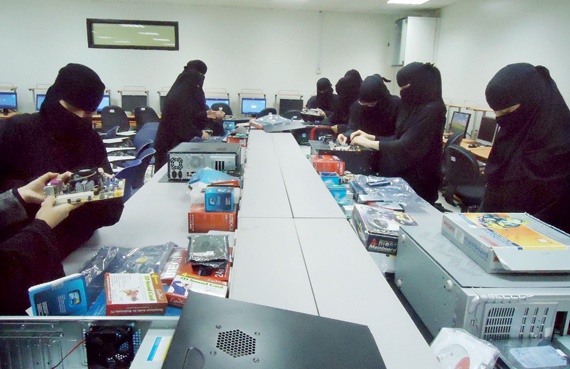 «التدريب التقني»: قبول 46 ألف متدرب ومتدربة خلال الفصل الأول