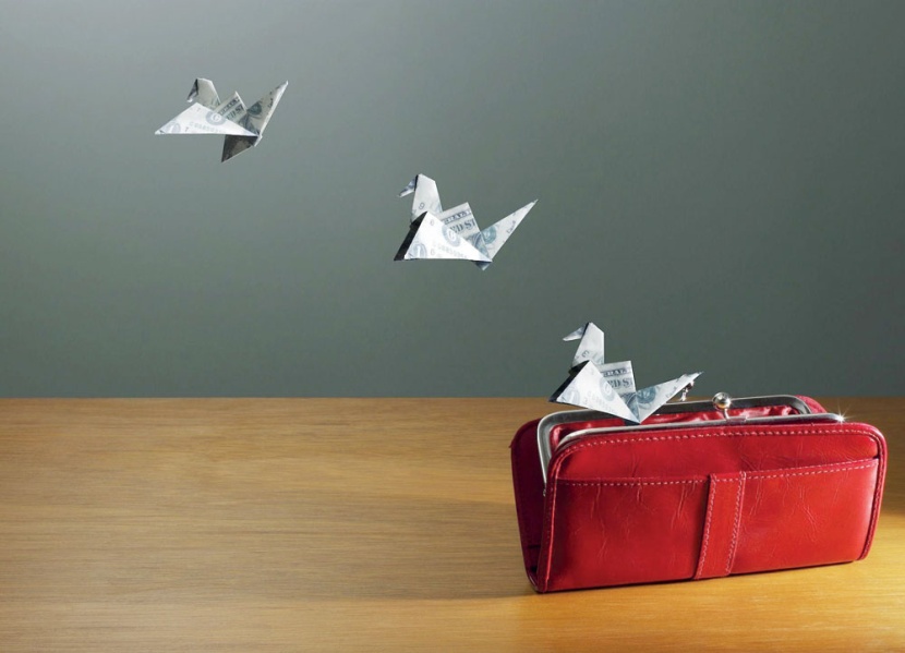 في زمن الاستهلاك.. السعادة مفقود دائم والبحث عنها سلعة